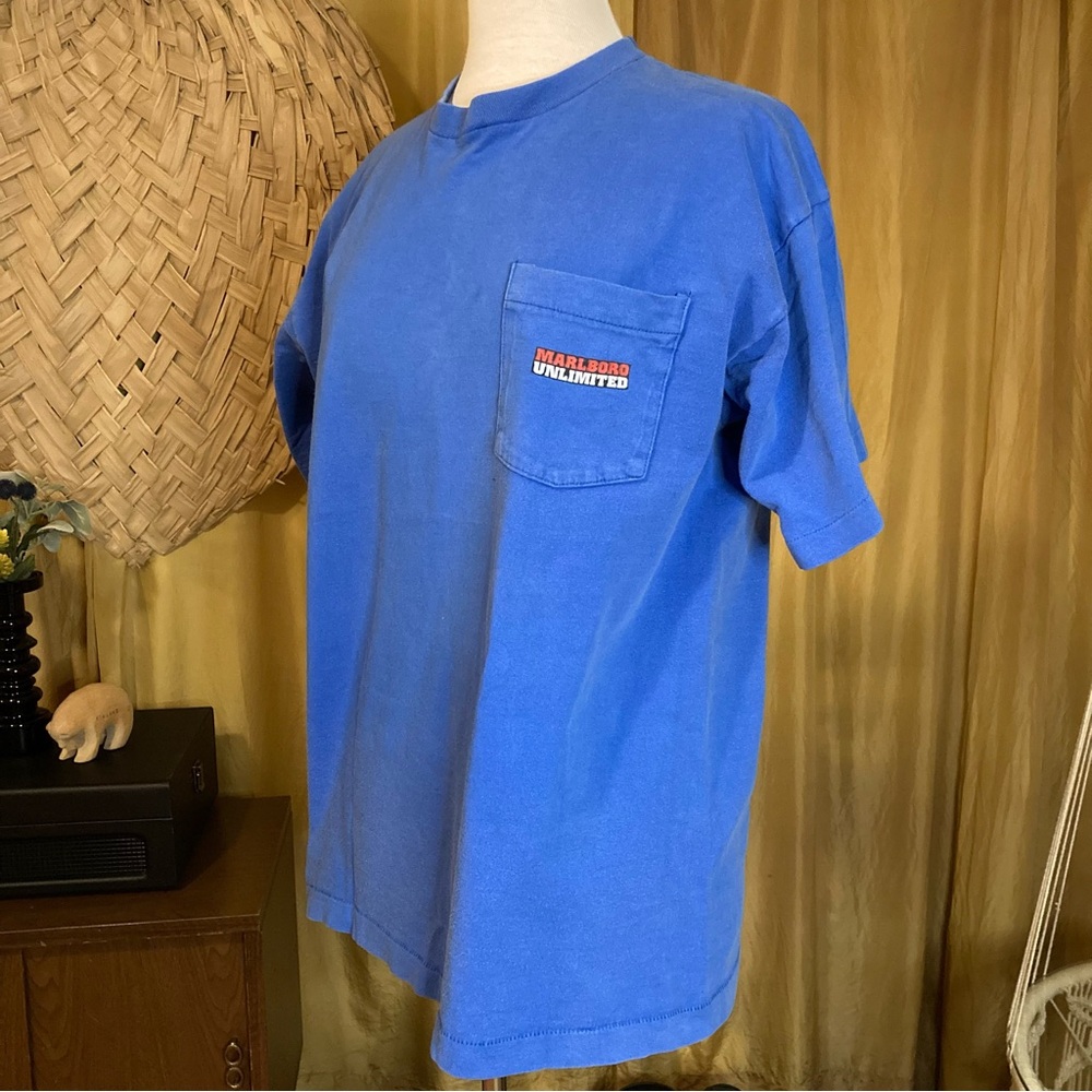Vintage Marlboro Miles Wolf Sunset Streetwear Shirt